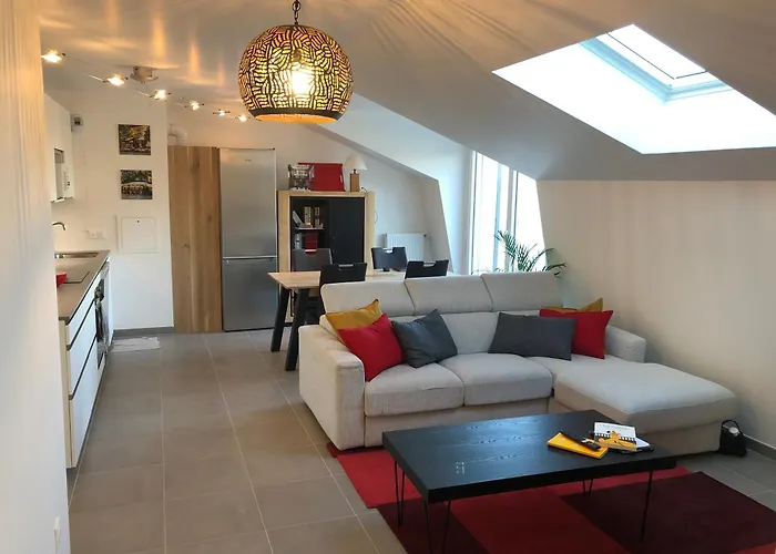 Modern Apartment Close To Paris