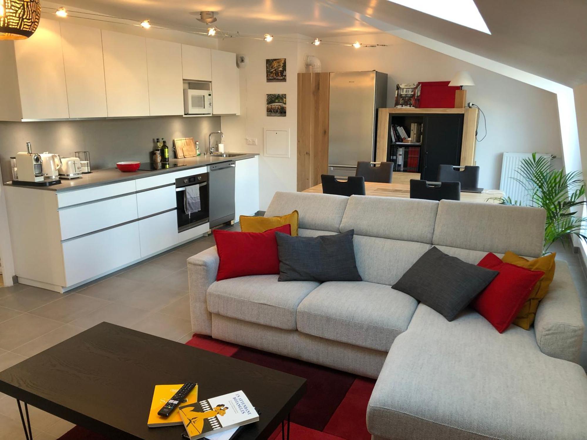 Modern Close To Paris *